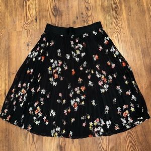 Ann Taylor Skirt - Black with flowers